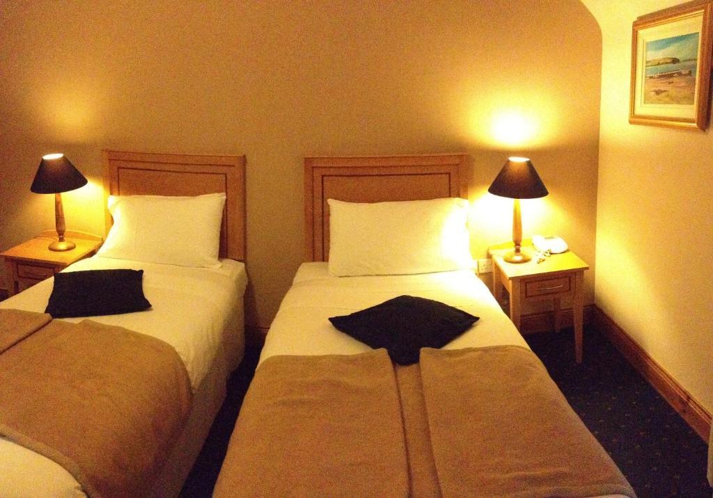 Virginia'S Guesthouse 켄마어 객실 사진